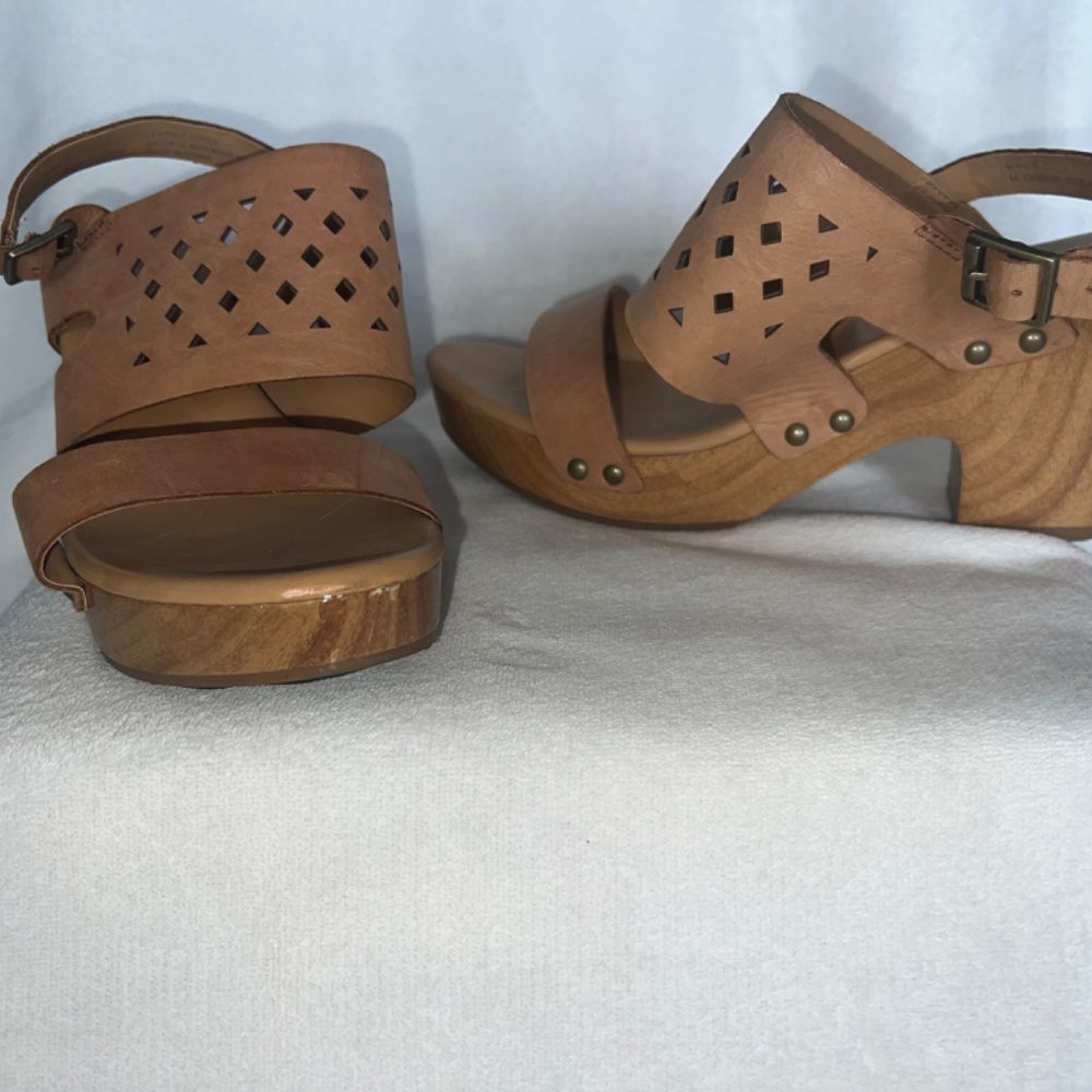 Korks Open Toe Clog Sandals - image 4